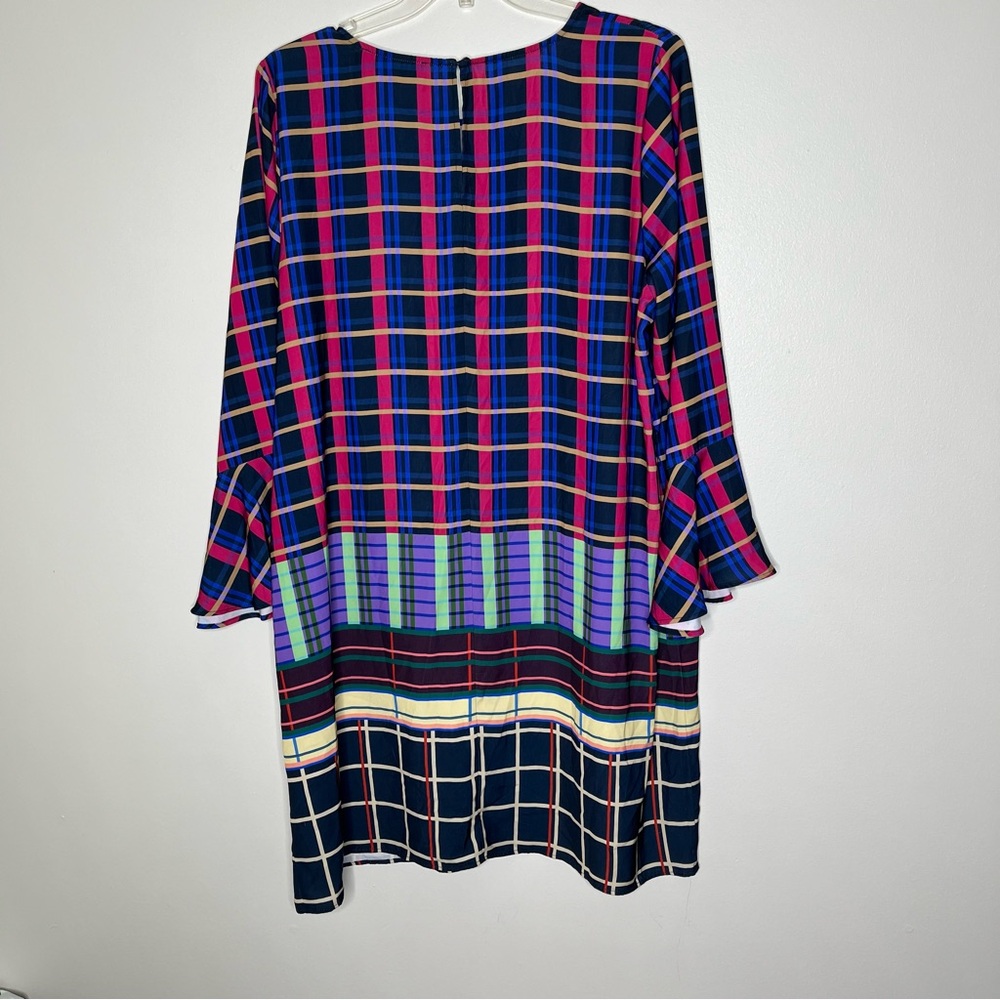 Eloquii Multicolor Plaid Dress with Flared Long Sleeves  Key Hole Opening SZ 18 - Picture 8 of 11